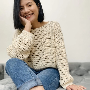 Knitting sweater 
