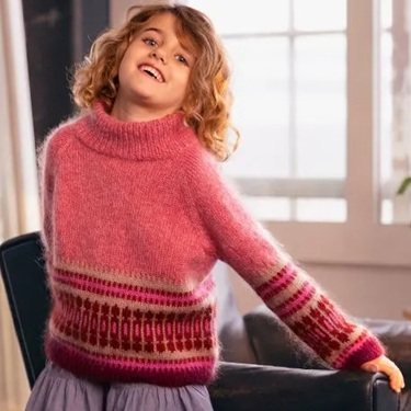 Knitting sweater 