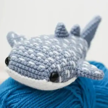crochet a shark
