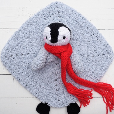 crochet penguins