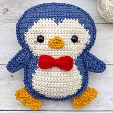 crochet penguins