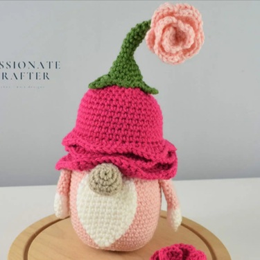 free gnome crochet patterns