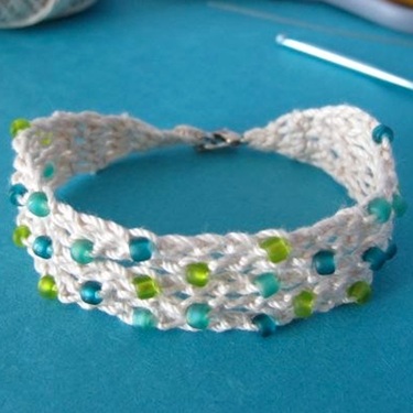 free crochet bracelet patterns