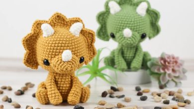 crochet triceratops