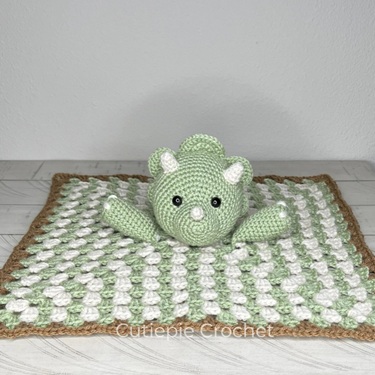 crochet triceratops