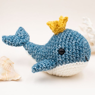 whale crochet