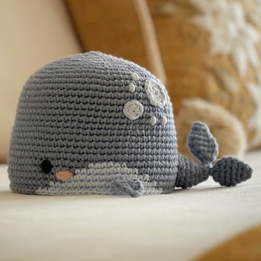 whale crochet